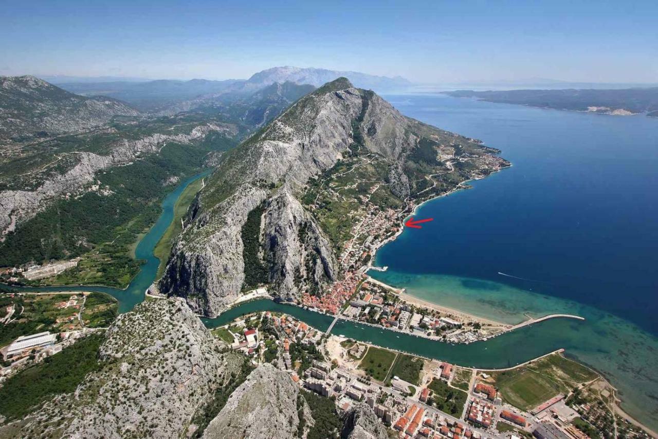 Anamarie * Omis